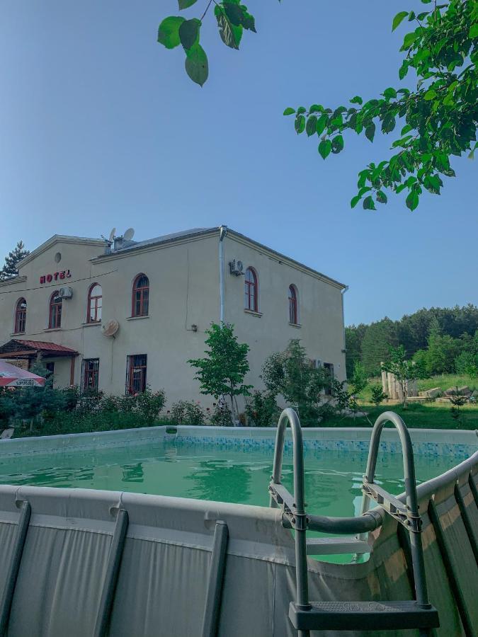 Hotel Kakhaberi Tetritskaro 外观 照片