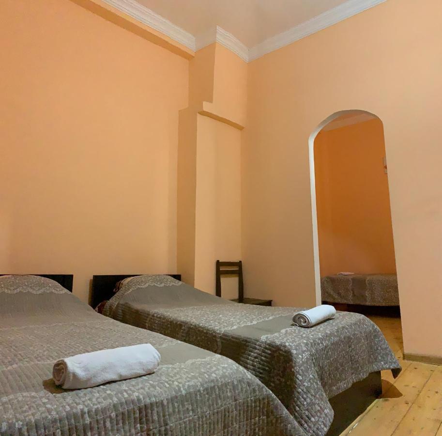Hotel Kakhaberi Tetritskaro 外观 照片