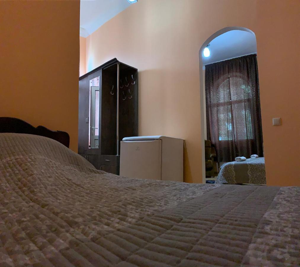 Hotel Kakhaberi Tetritskaro 外观 照片