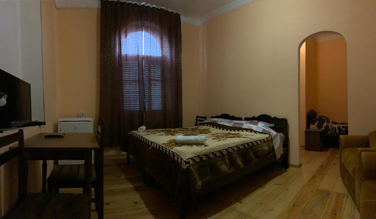 Hotel Kakhaberi Tetritskaro 外观 照片