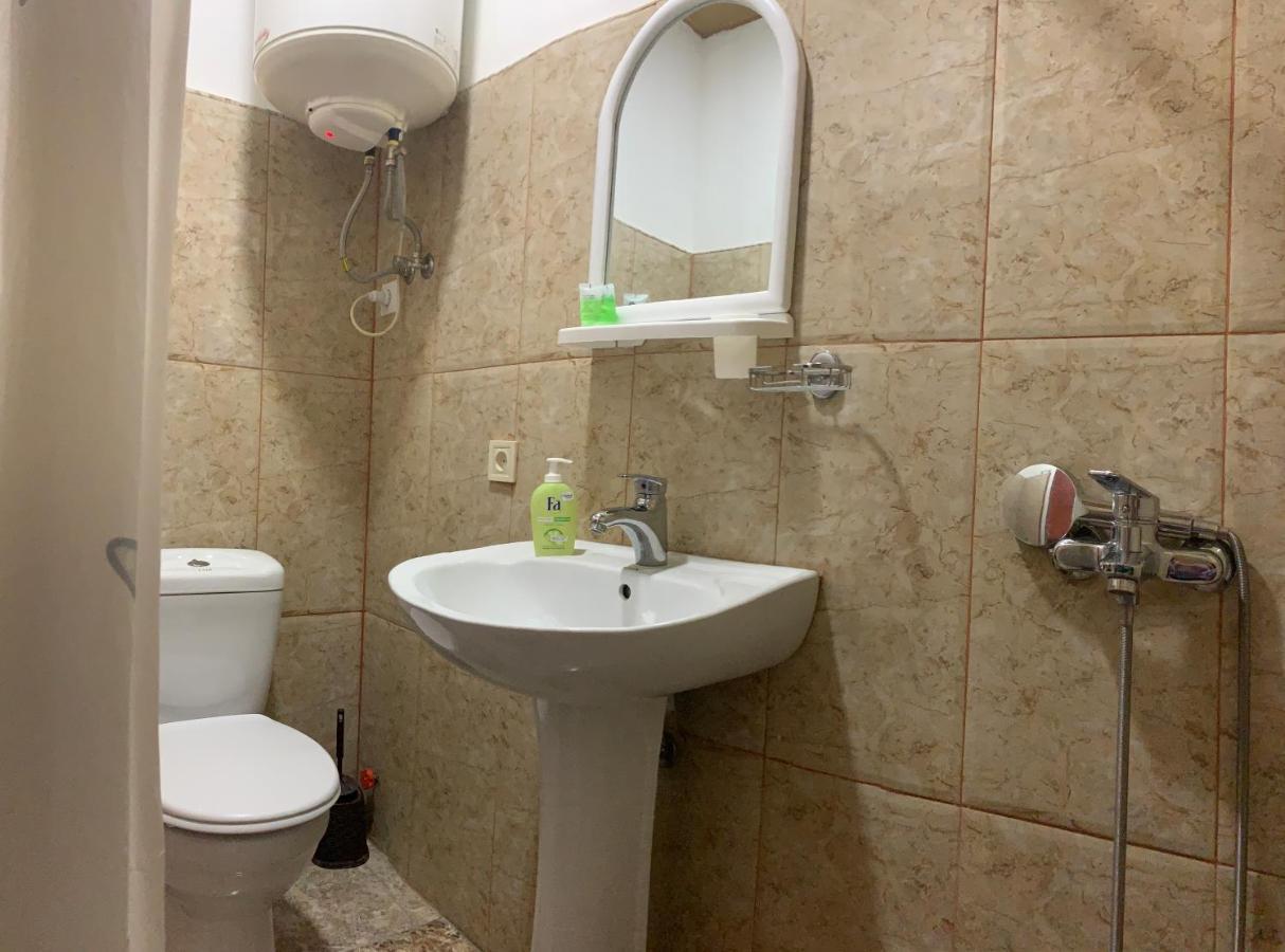 Hotel Kakhaberi Tetritskaro 外观 照片