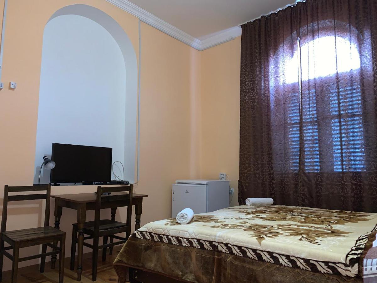 Hotel Kakhaberi Tetritskaro 外观 照片