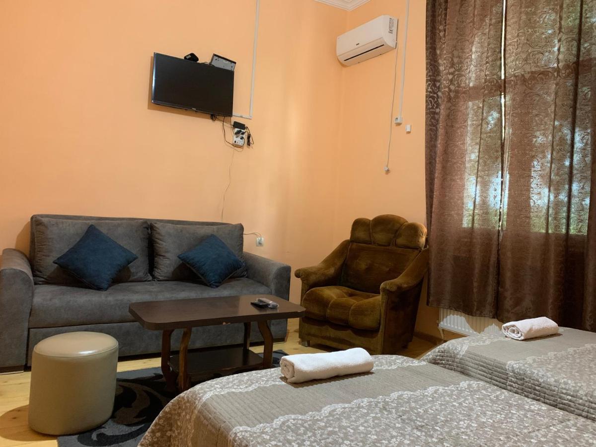 Hotel Kakhaberi Tetritskaro 外观 照片