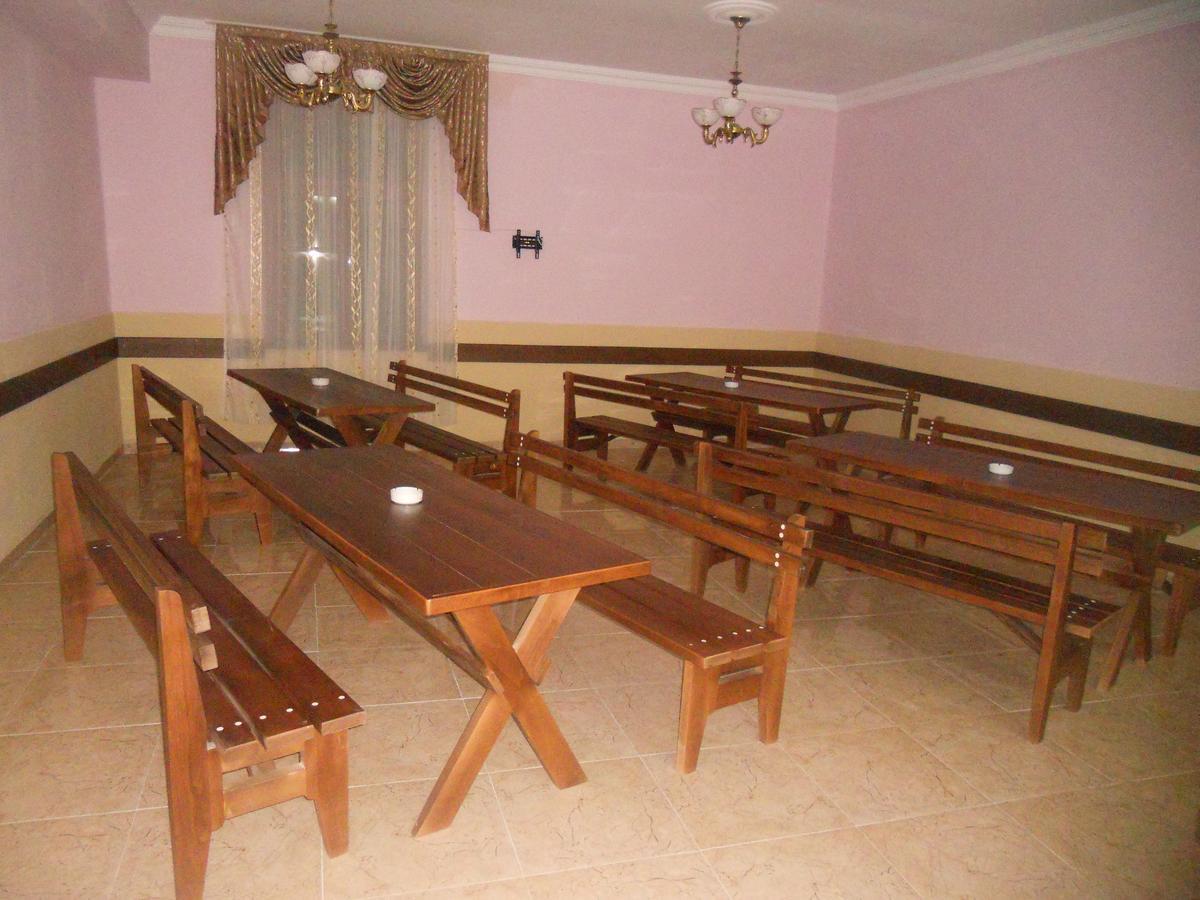 Hotel Kakhaberi Tetritskaro 外观 照片