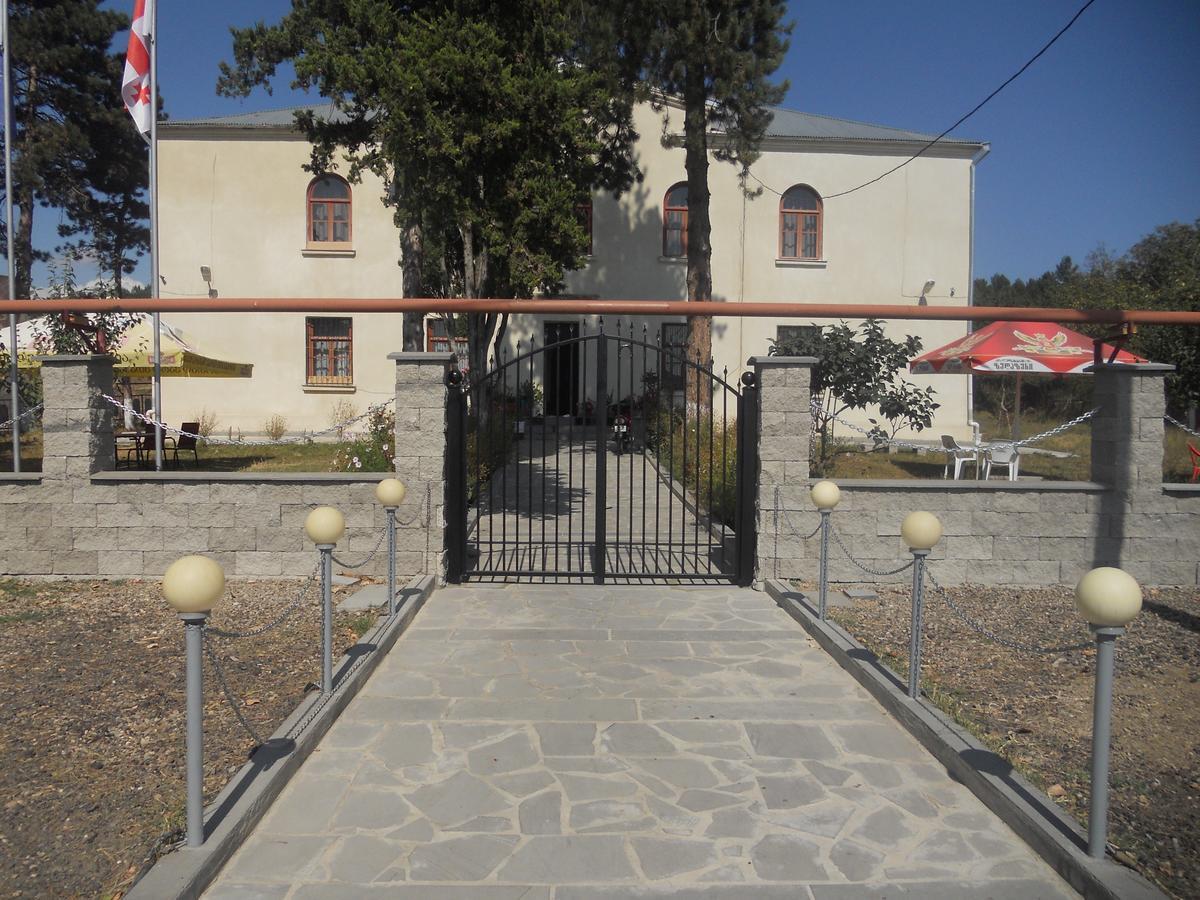 Hotel Kakhaberi Tetritskaro 外观 照片