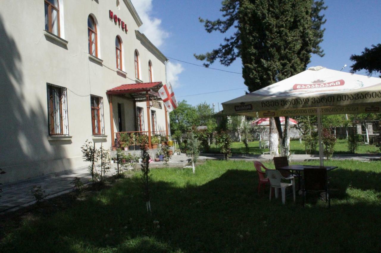 Hotel Kakhaberi Tetritskaro 外观 照片